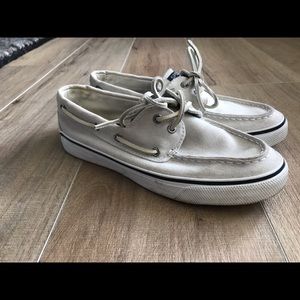 White Sperry’s